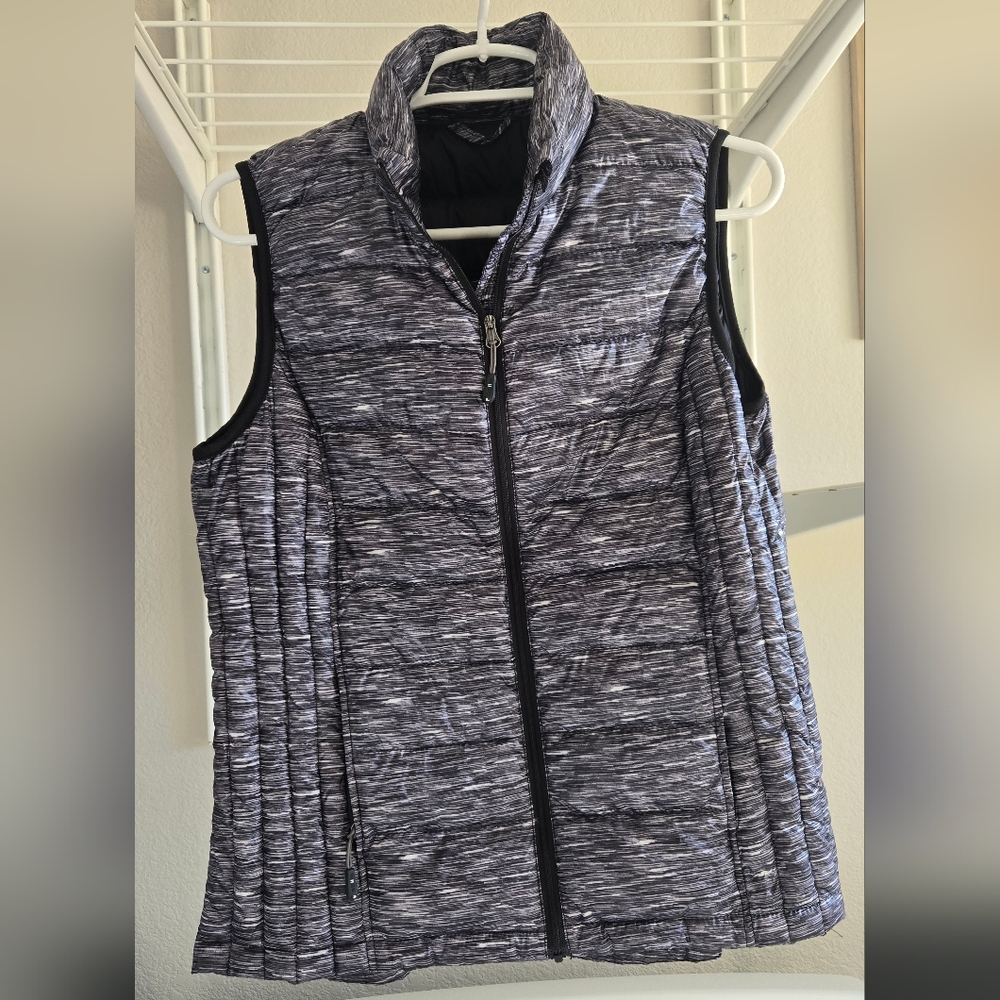 Women's Black and Gray Puffer Vest